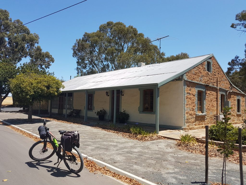 Lavender Cycling Trail (M2C) - Truro to Eden Valley - Moculta historic cottages